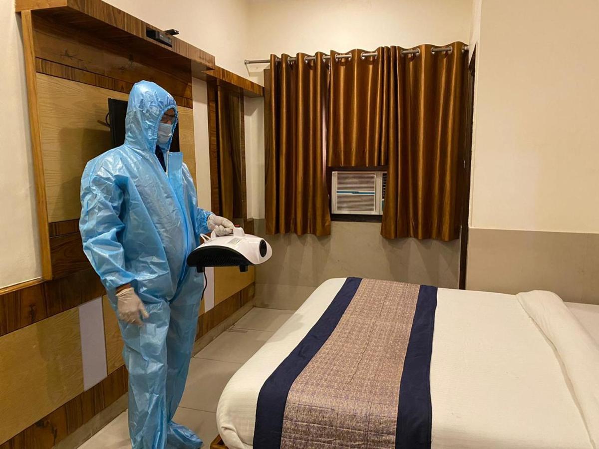 Hotel Glow Inn Paharganj-3 Mins Walk From New Delhi Railway Station Kültér fotó