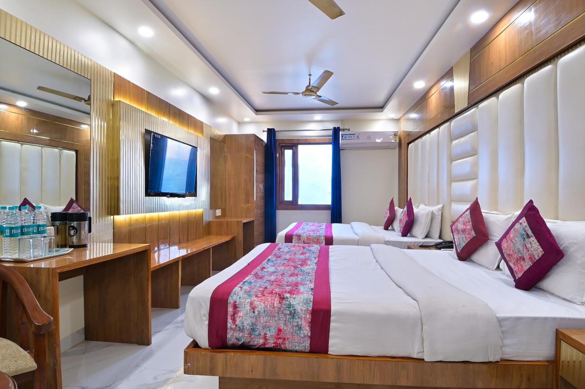 Hotel Glow Inn Paharganj-3 Mins Walk From New Delhi Railway Station Kültér fotó