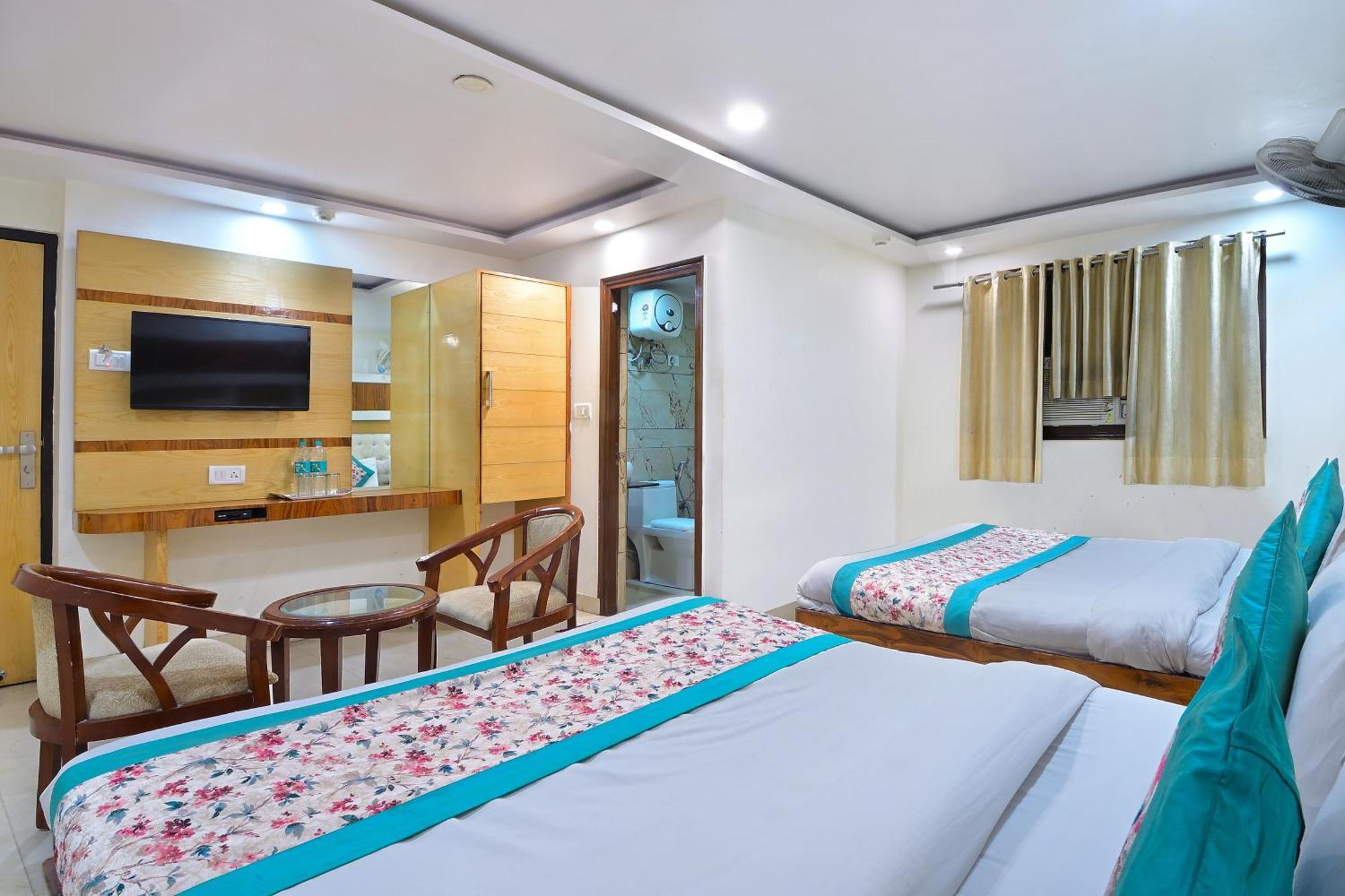 Hotel Glow Inn Paharganj-3 Mins Walk From New Delhi Railway Station Kültér fotó